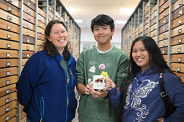 Tabatha Yang (left) of the Bohart Museum of Entomology with contest winners MIchael Kwong and Kaylen Teves. (Photo by Kathy Keatley Garvey)